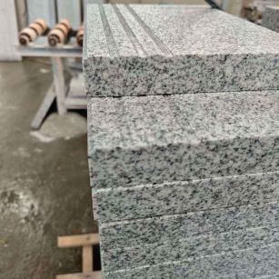 山东芝麻白楼梯踏步