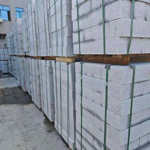 山东芝麻白路牙石，路侧石