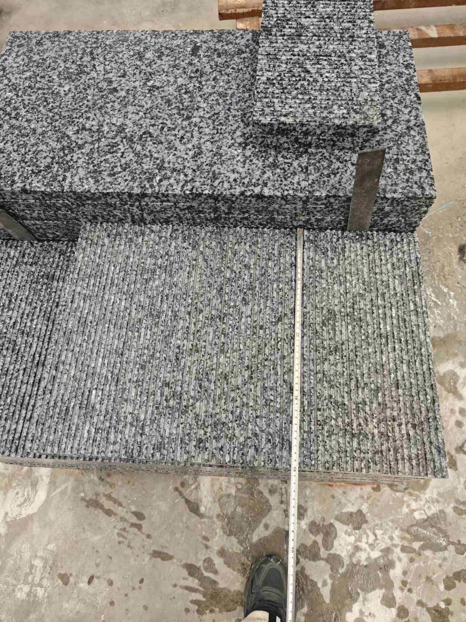 山东芝麻黑拉丝面