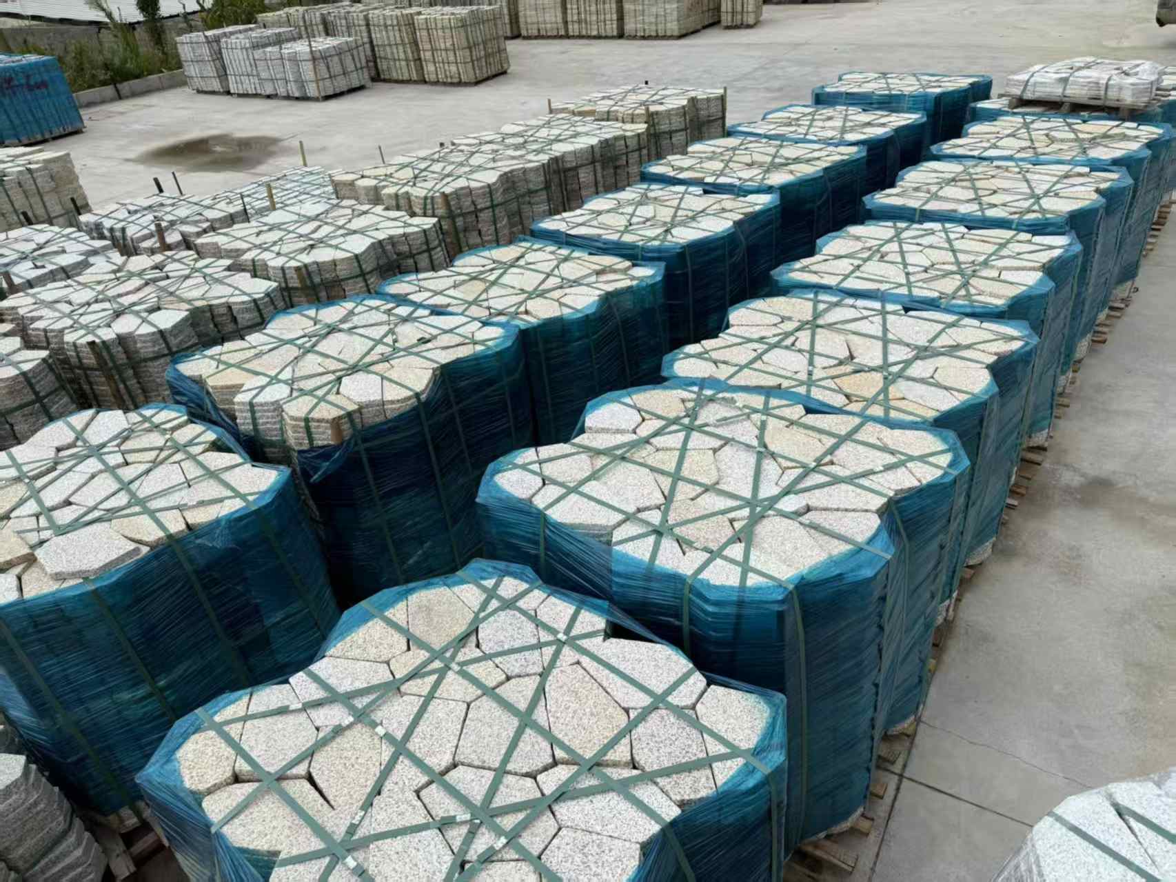山东黄金麻冰裂纹 碎拼